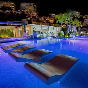 dterrace-305.hotelspuertovallarta.org/